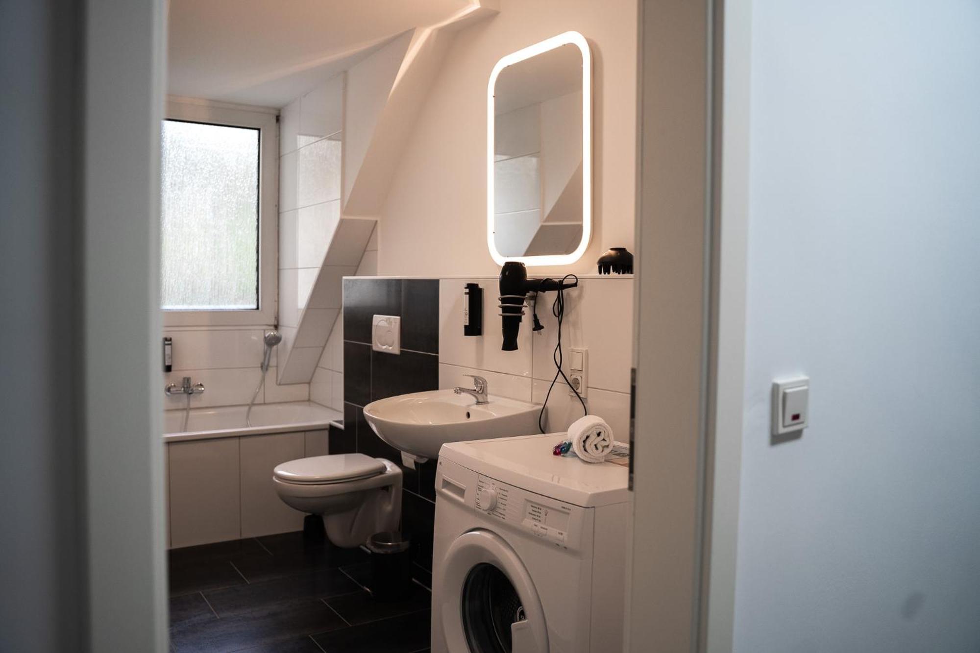 Ferienwohnungen Im Stadtzentrum -Junik Apartments Krefeld Exteriér fotografie